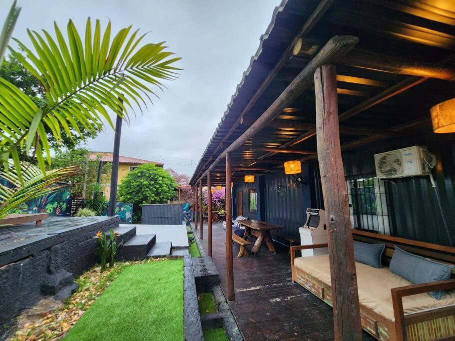 Aura Sunhouse